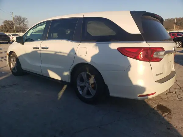 5FNRL6H78JB085899 2018 HONDA ODYSSEY - Image 2