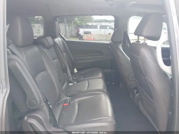 5FNRL6H78JB090908 2018 HONDA ODYSSEY - Image 8