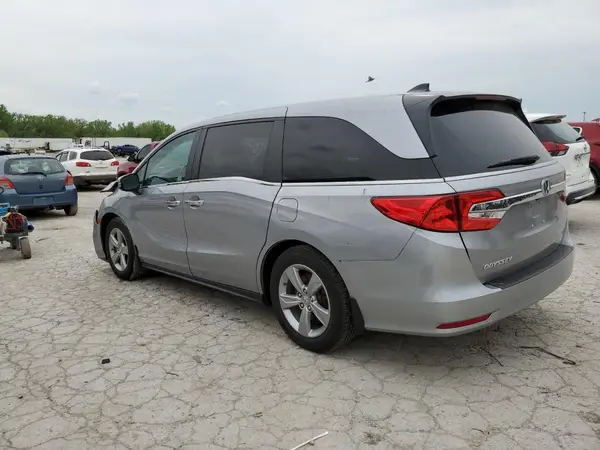 5FNRL6H78JB091038 2018 HONDA ODYSSEY - Image 2