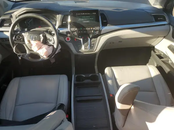 5FNRL6H78JB098930 2018 HONDA ODYSSEY - Image 8