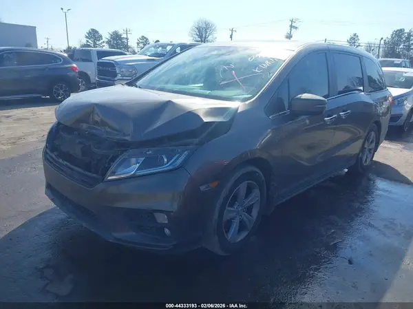 5FNRL6H78JB100918 2018 HONDA ODYSSEY - Image 2