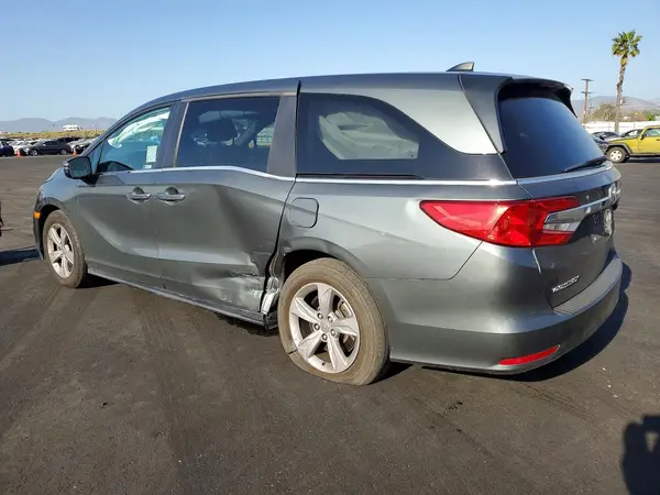 5FNRL6H78JB101616 2018 HONDA ODYSSEY - Image 2
