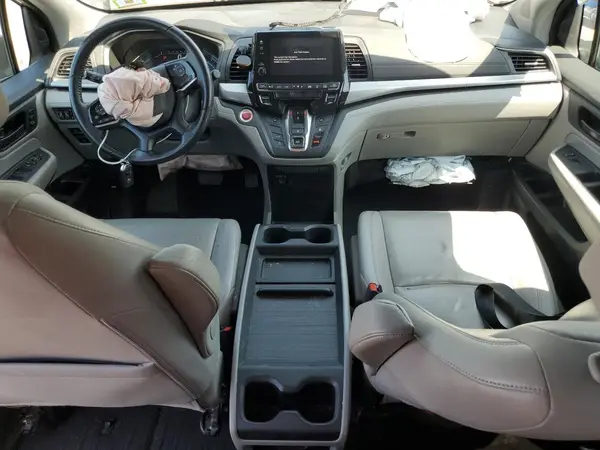 5FNRL6H78JB101793 2018 HONDA ODYSSEY - Image 8