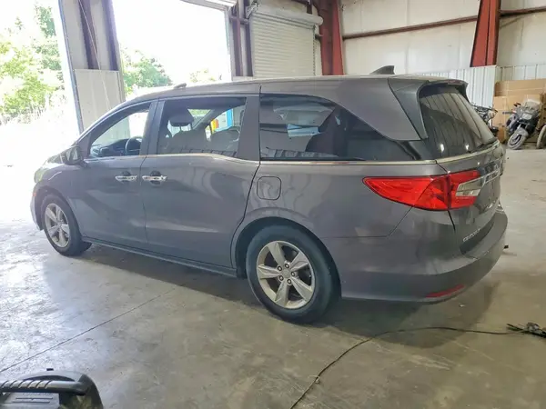 5FNRL6H78JB102071 2018 HONDA ODYSSEY - Image 2