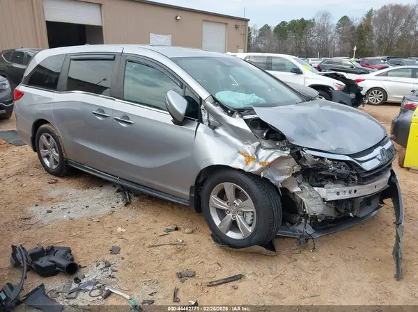 5FNRL6H78JB111854 2018 HONDA ODYSSEY - Image 1