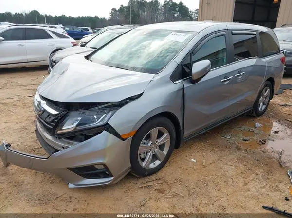 5FNRL6H78JB111854 2018 HONDA ODYSSEY - Image 2