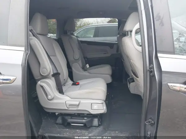 5FNRL6H78KB004921 2019 HONDA ODYSSEY - Image 8