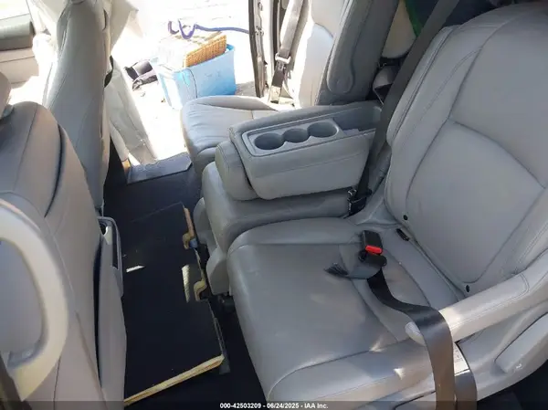 5FNRL6H78KB021993 2019 HONDA ODYSSEY - Image 8