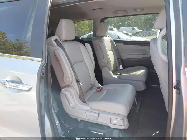 5FNRL6H78KB092322 2019 HONDA ODYSSEY - Image 8