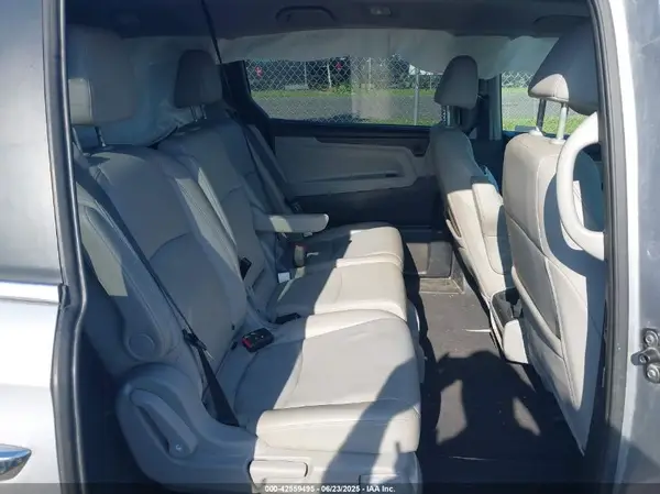 5FNRL6H78MB037906 2021 HONDA ODYSSEY - Image 8