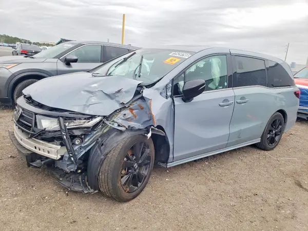 5FNRL6H78RB046158 2024 HONDA ODYSSEY - Image 1