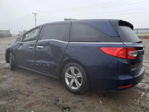 5FNRL6H79JB002576 2018 HONDA ODYSSEY - Image 2