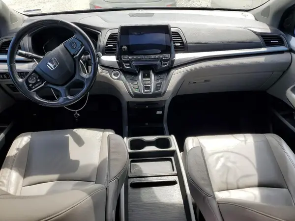 5FNRL6H79JB006949 2018 HONDA ODYSSEY - Image 8