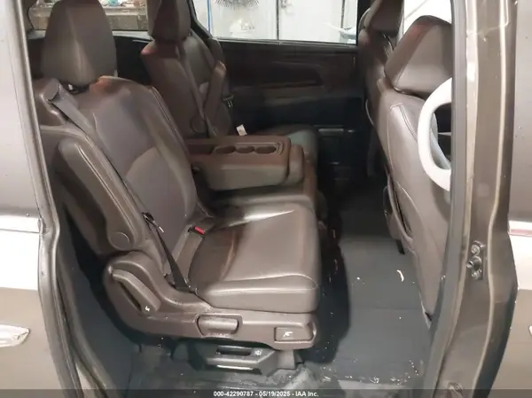 5FNRL6H79JB013044 2018 HONDA ODYSSEY - Image 8