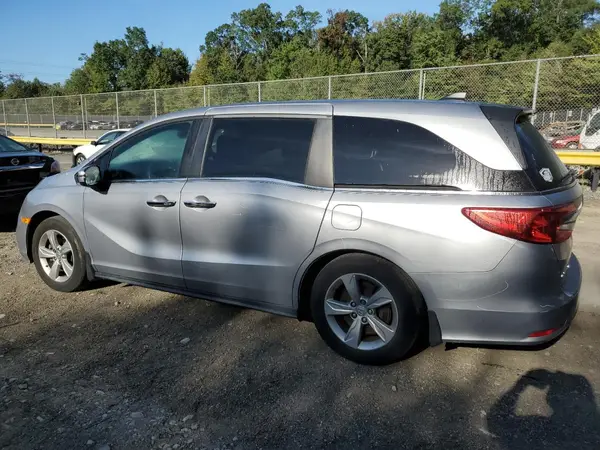 5FNRL6H79JB013206 2018 HONDA ODYSSEY - Image 2