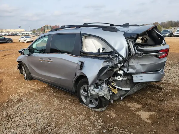 5FNRL6H79JB018793 2018 HONDA ODYSSEY - Image 2