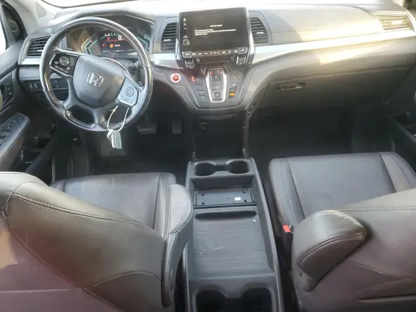 5FNRL6H79JB023010 2018 HONDA ODYSSEY - Image 8