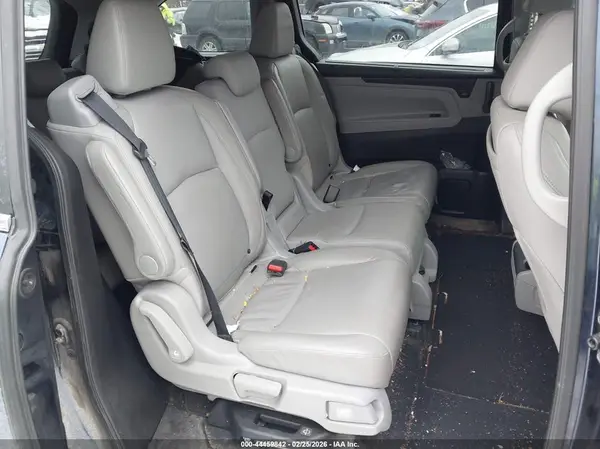 5FNRL6H79JB024304 2018 HONDA ODYSSEY - Image 8