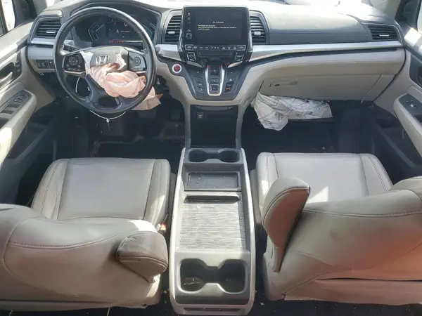 5FNRL6H79JB028000 2018 HONDA ODYSSEY - Image 8