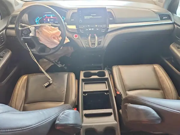5FNRL6H79JB030006 2018 HONDA ODYSSEY - Image 8