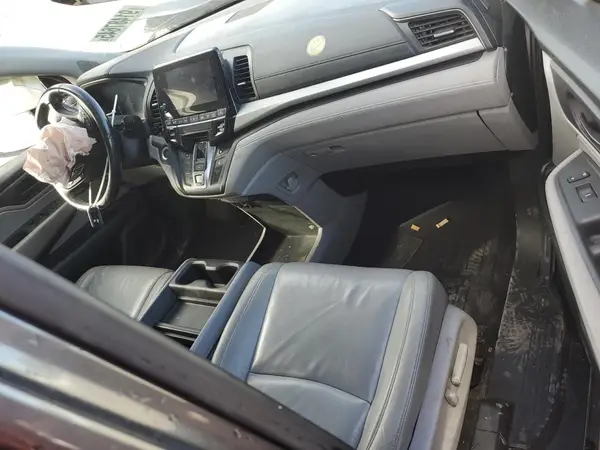 5FNRL6H79JB035352 2018 HONDA ODYSSEY - Image 8