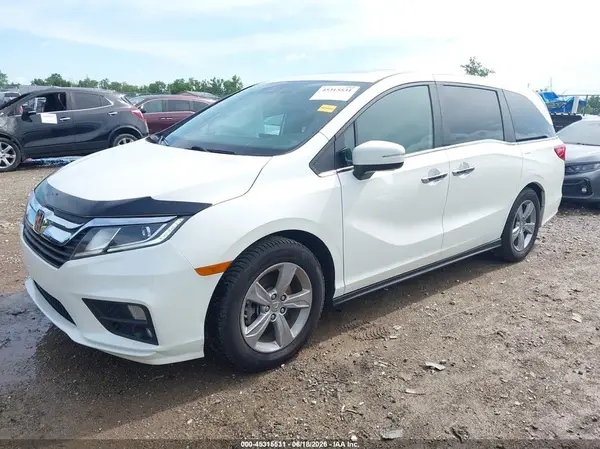 5FNRL6H79JB044410 2018 HONDA ODYSSEY - Image 2