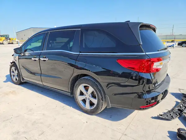 5FNRL6H79JB046111 2018 HONDA ODYSSEY - Image 2