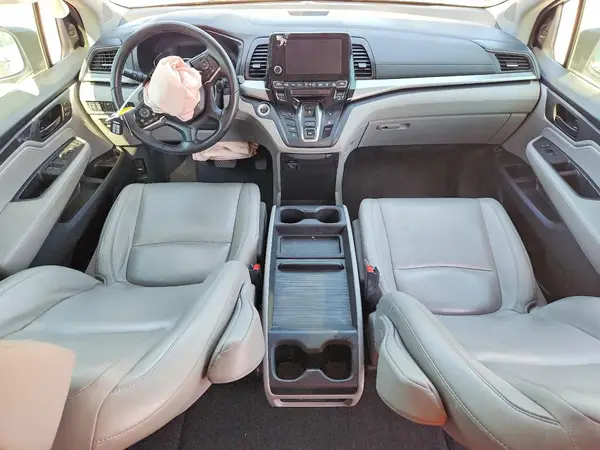 5FNRL6H79JB046111 2018 HONDA ODYSSEY - Image 8