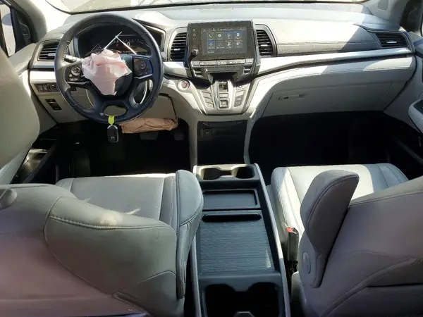 5FNRL6H79JB049929 2018 HONDA ODYSSEY - Image 8