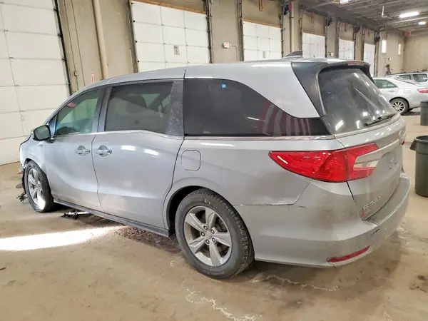 5FNRL6H79JB054547 2018 HONDA ODYSSEY - Image 2