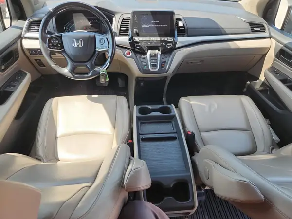 5FNRL6H79JB055357 2018 HONDA ODYSSEY - Image 8