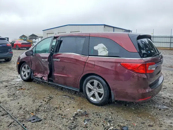 5FNRL6H79JB056119 2018 HONDA ODYSSEY - Image 2