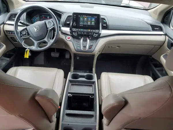 5FNRL6H79JB056878 2018 HONDA ODYSSEY - Image 8