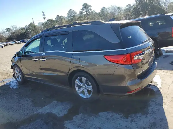 5FNRL6H79JB060221 2018 HONDA ODYSSEY - Image 2
