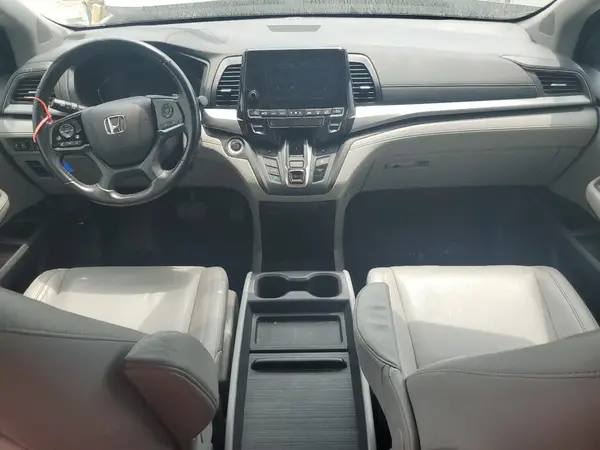 5FNRL6H79JB072983 2018 HONDA ODYSSEY - Image 8