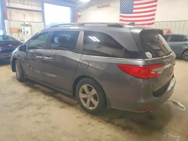 5FNRL6H79JB076595 2018 HONDA ODYSSEY - Image 2
