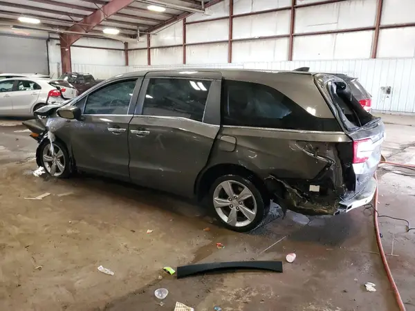 5FNRL6H79JB077214 2018 HONDA ODYSSEY - Image 2
