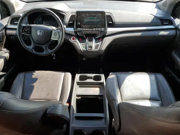 5FNRL6H79JB083983 2018 HONDA ODYSSEY - Image 8