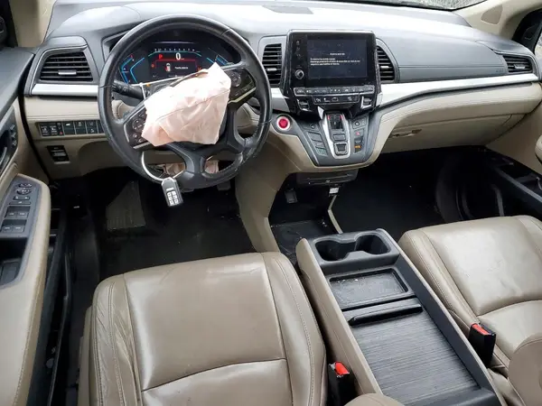 5FNRL6H79JB104119 2018 HONDA ODYSSEY - Image 8