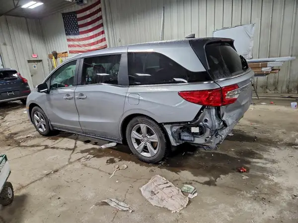 5FNRL6H79JB107747 2018 HONDA ODYSSEY - Image 2