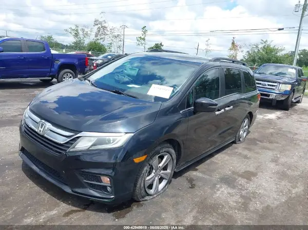 5FNRL6H79JB108557 2018 HONDA ODYSSEY - Image 2