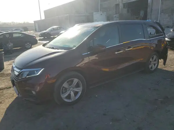 5FNRL6H79JB110079 2018 HONDA ODYSSEY - Image 1