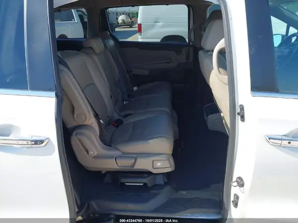 5FNRL6H79KB059409 2019 HONDA ODYSSEY - Image 8