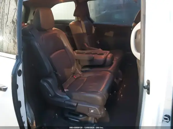 5FNRL6H79KB086741 2019 HONDA ODYSSEY - Image 8