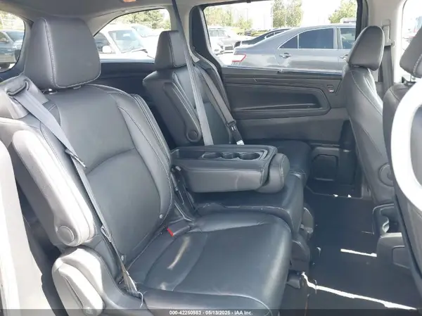 5FNRL6H79NB032117 2022 HONDA ODYSSEY - Image 8