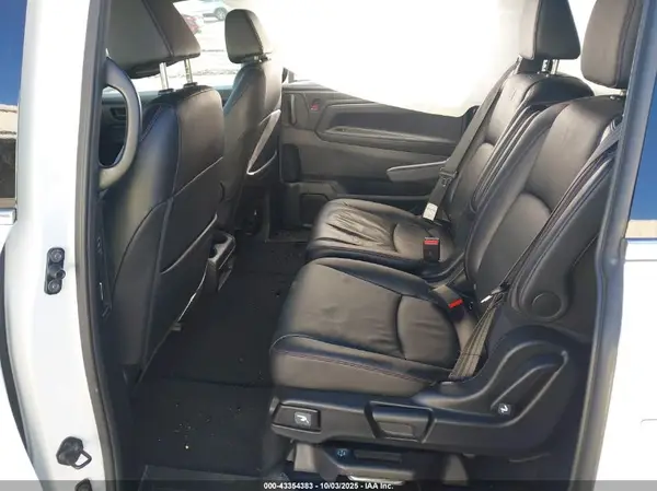 5FNRL6H79PB050443 2023 HONDA ODYSSEY - Image 8
