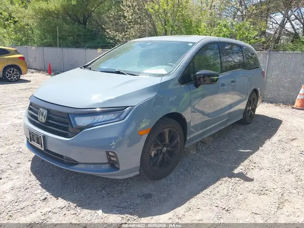 5FNRL6H79PB070689 2023 HONDA ODYSSEY - Image 2