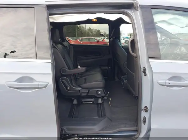 5FNRL6H79RB061669 2024 HONDA ODYSSEY - Image 8