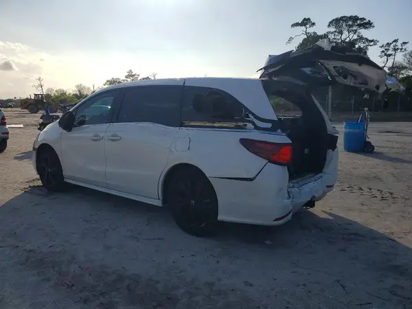 5FNRL6H79RB070257 2024 HONDA ODYSSEY - Image 2