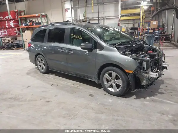 5FNRL6H7XJB006667 2018 HONDA ODYSSEY - Image 1